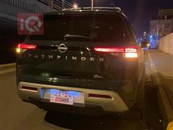 نیسان پاسفایندەر